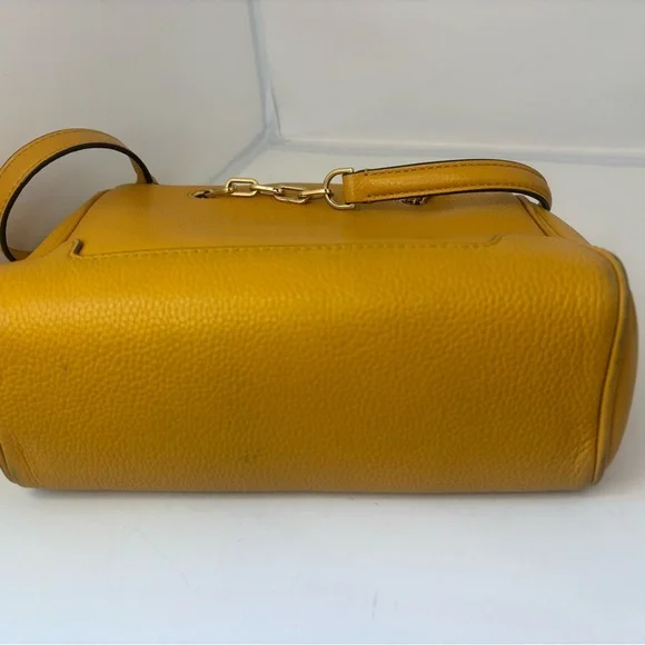 Tory Burch Mustard Yellow Shoulder Bag with crossbody strap and Wallet - Picture 6 of 16